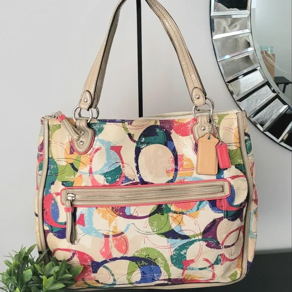 Coach Multicolor Signature Shoulder Bag - Picture 5 of 12